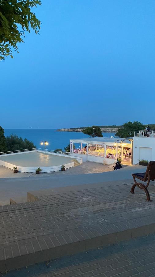 Casa Vacanze Torre Dell Orso Piazza 100M Dal Mare Torre dell'Orso Dış mekan fotoğraf